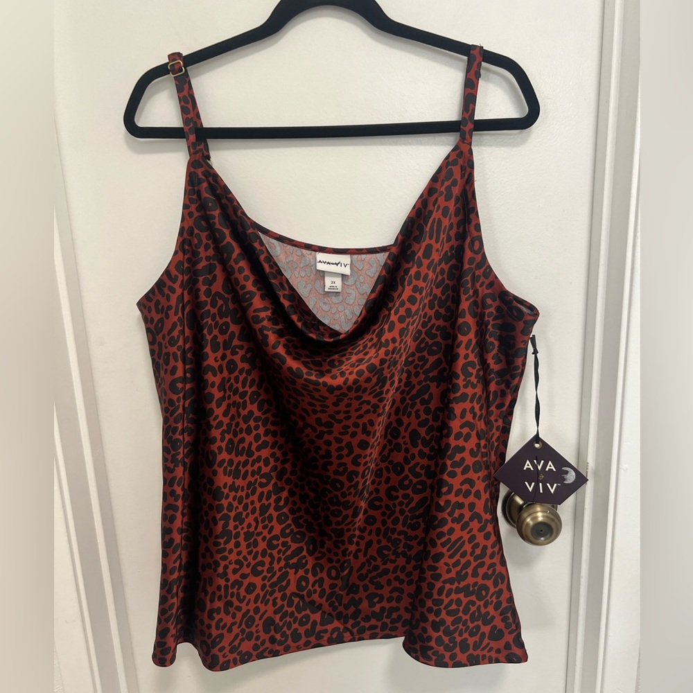 NWT Ava & Viv Women Blouse